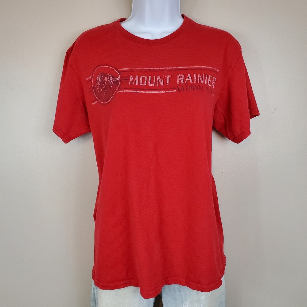 Delta Pro Weight Red Mount Rainier Souvenir T-Shirt